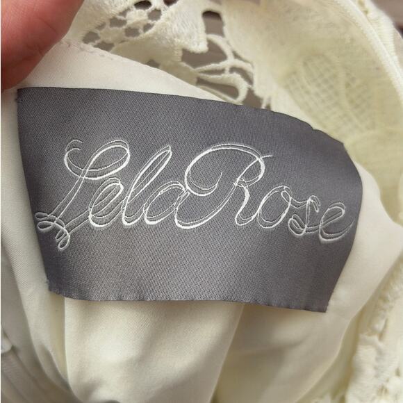 Lela Rose Black White Floral Lace Cocktail Dress Size 10 Academia Scandinavian - Picture 11 of 12